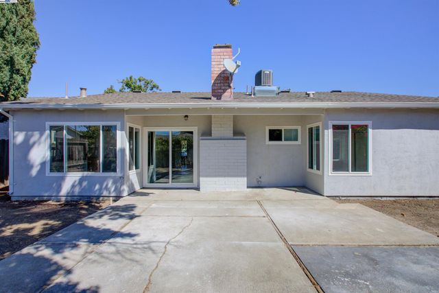 5311 Charlotte Way, Livermore, CA 94550