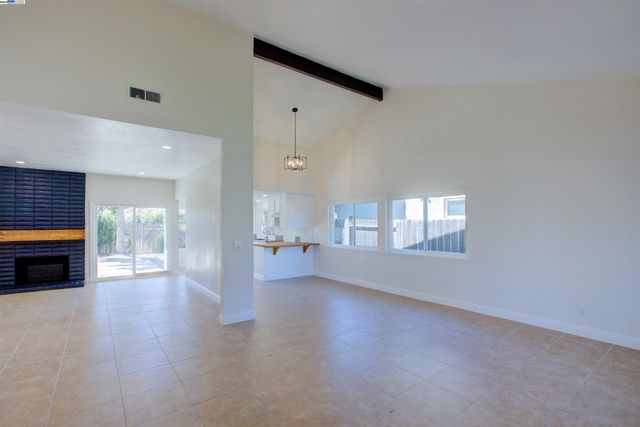 5311 Charlotte Way, Livermore, CA 94550