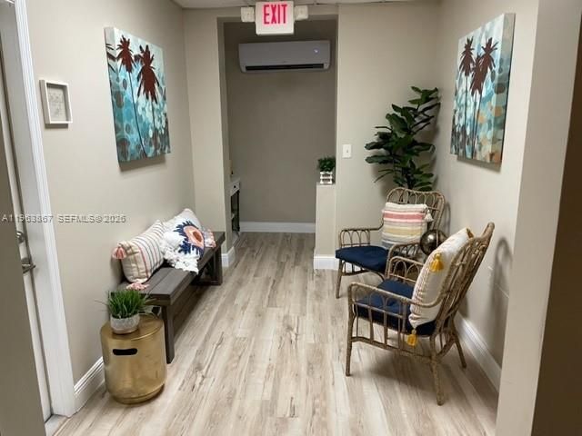 45 Curtiss Pkwy, Miami Springs, FL 33166