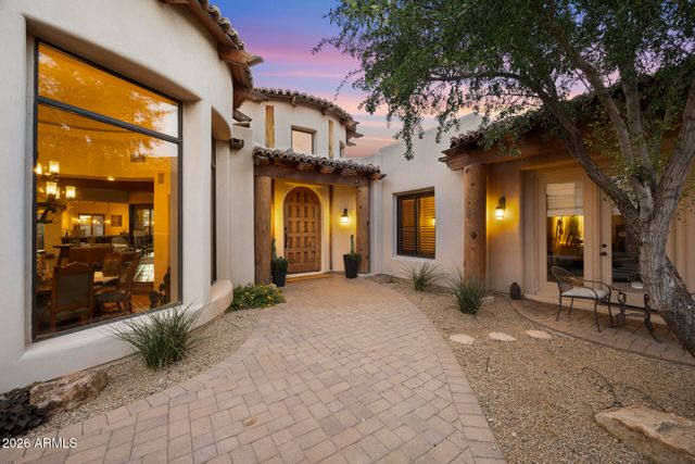 14616 S 1ST Street, Phoenix, AZ 85048