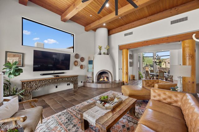 14616 S 1ST Street, Phoenix, AZ 85048