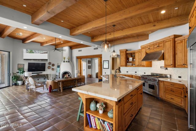 14616 S 1ST Street, Phoenix, AZ 85048