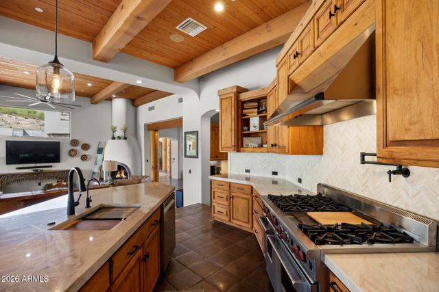 14616 S 1ST Street, Phoenix, AZ 85048