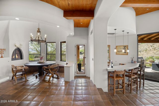 14616 S 1ST Street, Phoenix, AZ 85048