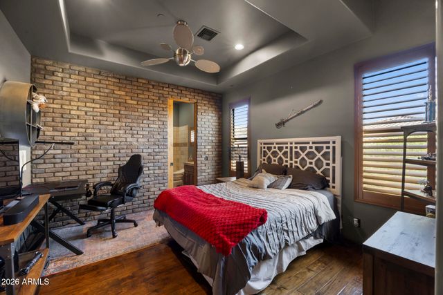 14616 S 1ST Street, Phoenix, AZ 85048