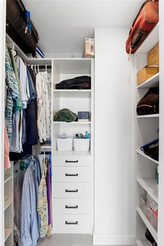 1741 NE 40th Street, Oakland Park, FL 33334