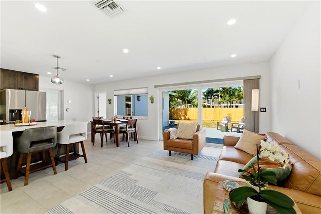 1741 NE 40th Street, Oakland Park, FL 33334