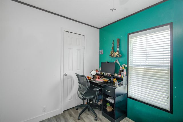 12903 Green Valley Drive, Rosharon, TX 77583