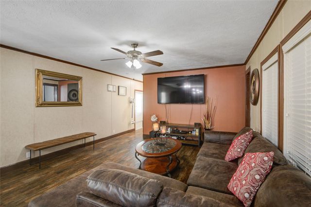 12903 Green Valley Drive, Rosharon, TX 77583