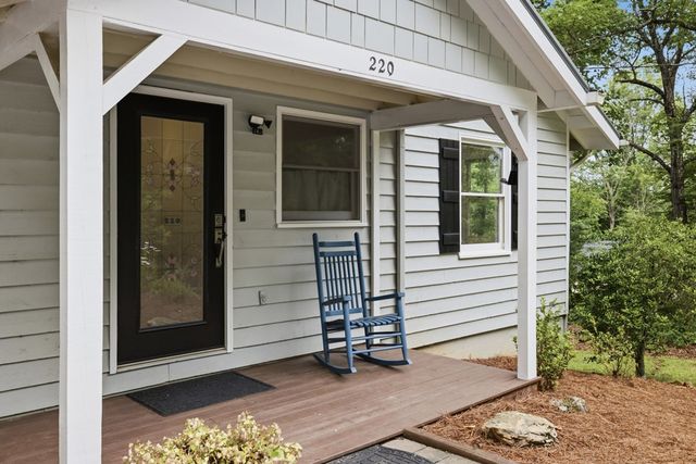 220 Penland Indian Trail, Hayesville, NC 28904