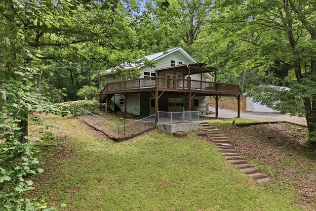 220 Penland Indian Trail, Hayesville, NC 28904