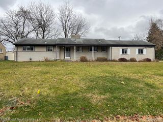 28014 Green Willow Street, Farmington Hills, MI 48331