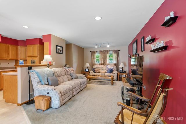 14 Troilus Drive, Old Bridge, NJ 08857