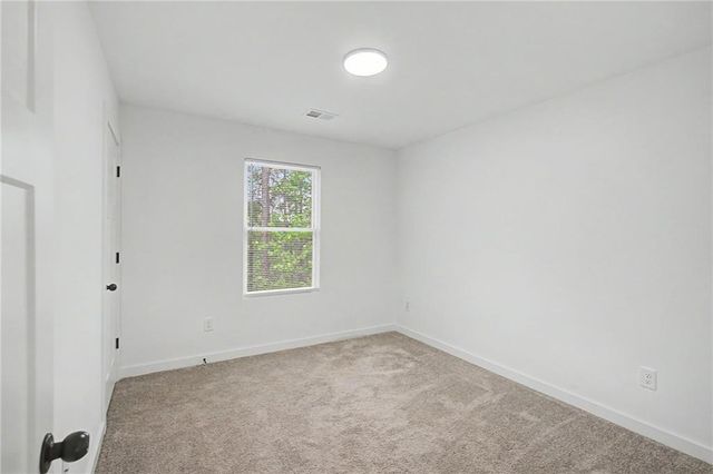 24 Rocky Circle NE, White, GA 30184