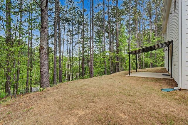 24 Rocky Circle NE, White, GA 30184