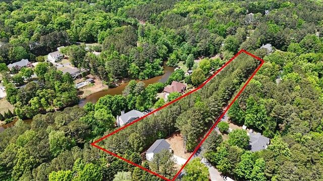 24 Rocky Circle NE, White, GA 30184