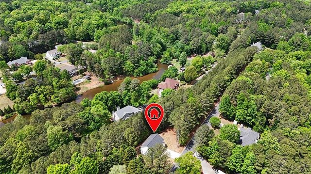 24 Rocky Circle NE, White, GA 30184
