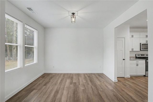 24 Rocky Circle NE, White, GA 30184