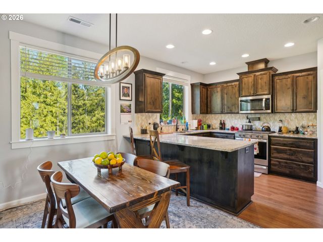 130 ZEPHYR Dr, Silver Lake, WA 98645