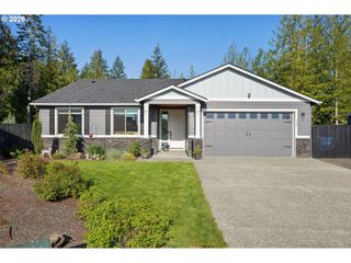 130 ZEPHYR Dr, Silver Lake, WA 98645