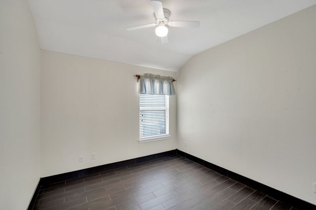 6516 Fairglen Drive, Arlington, TX 76002