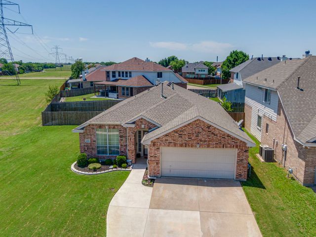 6516 Fairglen Drive, Arlington, TX 76002
