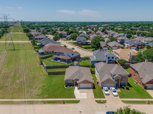 6516 Fairglen Drive, Arlington, TX 76002