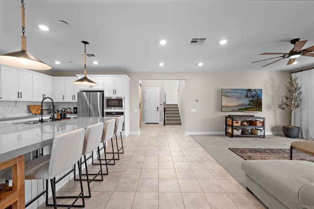 Image 13 of property listing at 2944 Gait Way, Escondido, CA 92029