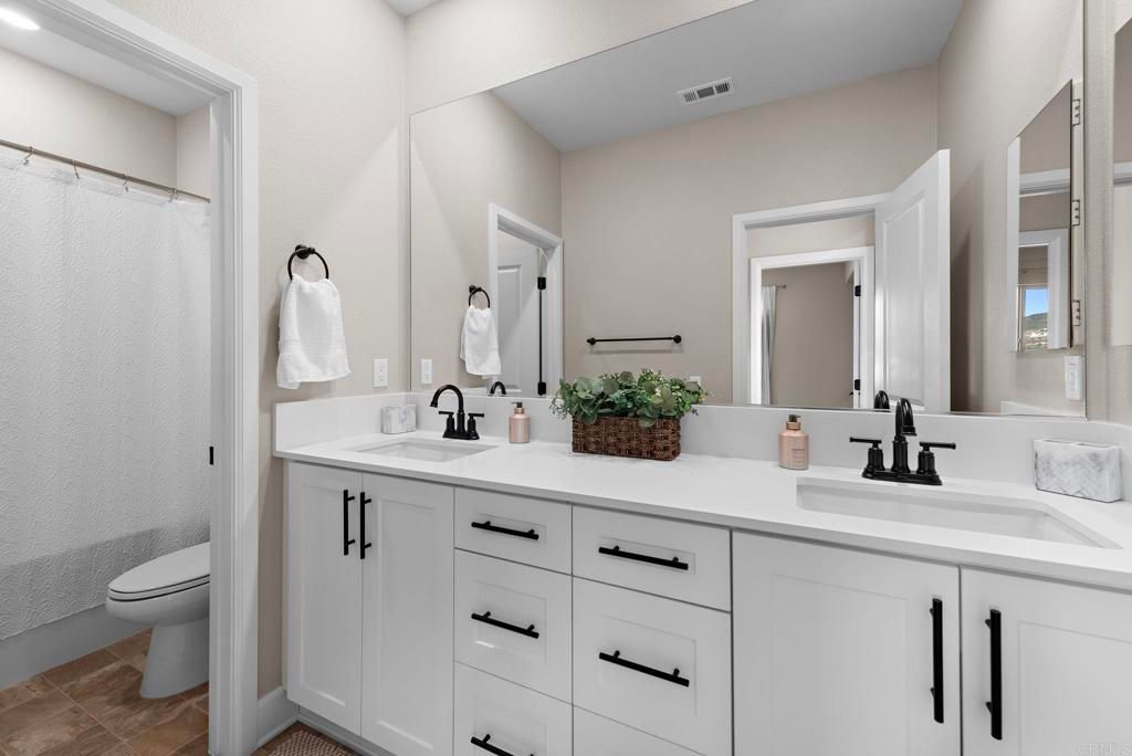 Image 29 of property listing at 2944 Gait Way, Escondido, CA 92029