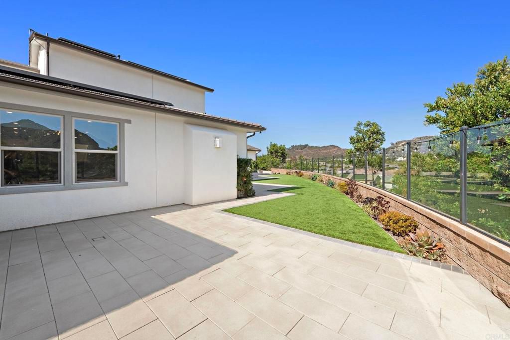 Image 36 of property listing at 2944 Gait Way, Escondido, CA 92029