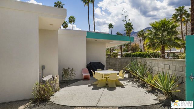 780 S Palo Verde Avenue, Palm Springs, CA 92264
