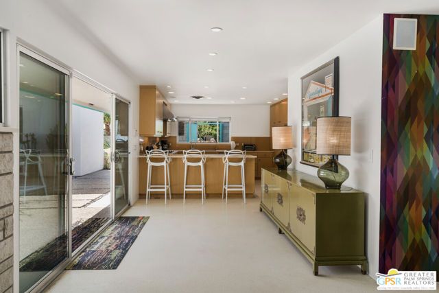 780 S Palo Verde Avenue, Palm Springs, CA 92264