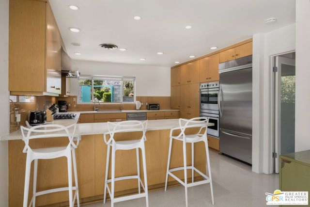 780 S Palo Verde Avenue, Palm Springs, CA 92264