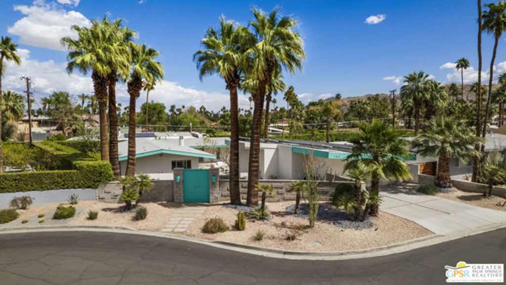 780 S Palo Verde Avenue, Palm Springs, CA 92264