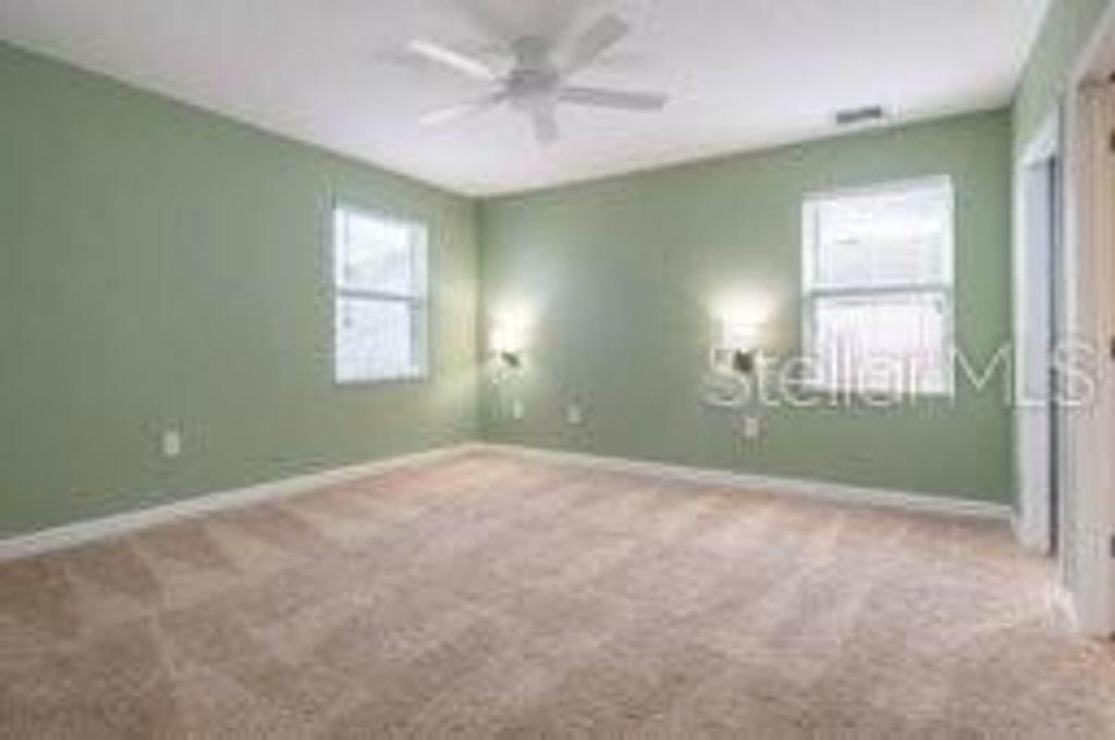 Image 18 of property listing at 232 WILLOW BEND DRIVE, Davenport, FL 33897