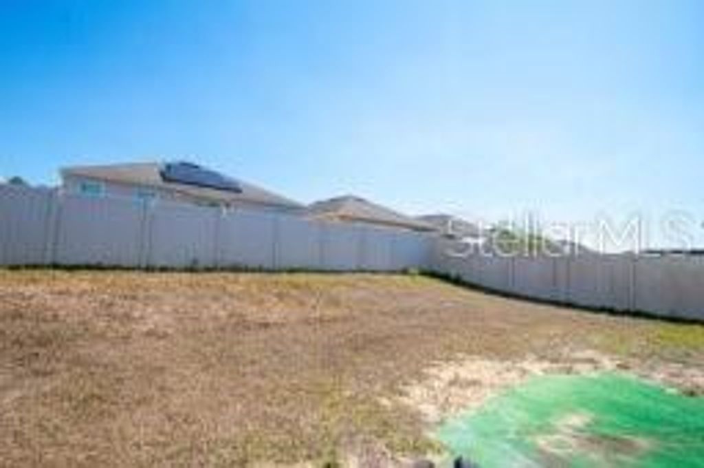 Image 23 of property listing at 232 WILLOW BEND DRIVE, Davenport, FL 33897