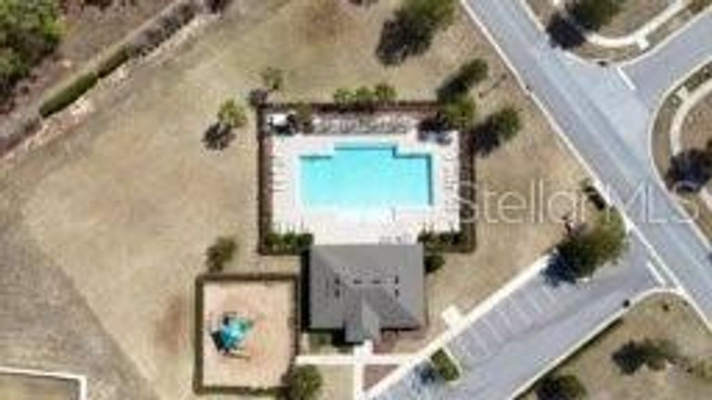 Image 27 of property listing at 232 WILLOW BEND DRIVE, Davenport, FL 33897