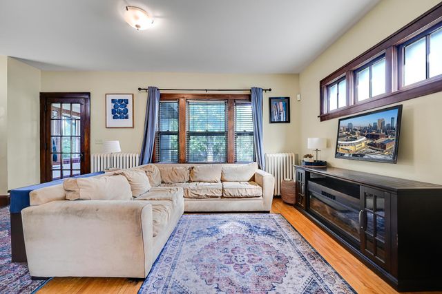 2935 Morgan Avenue N, Minneapolis, MN 55411