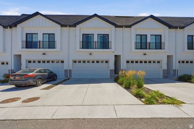57 S MCCALL LN, Farmington, UT 84025