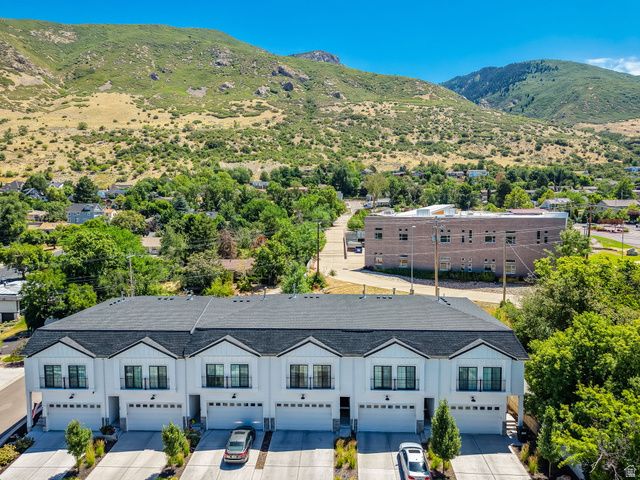 57 S MCCALL LN, Farmington, UT 84025