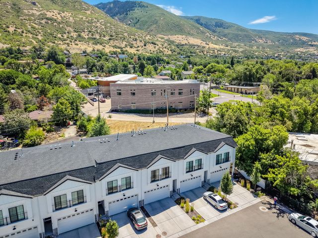 57 S MCCALL LN, Farmington, UT 84025