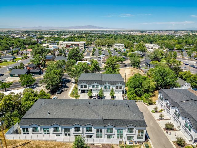 57 S MCCALL LN, Farmington, UT 84025