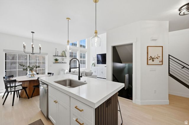 57 S MCCALL LN, Farmington, UT 84025