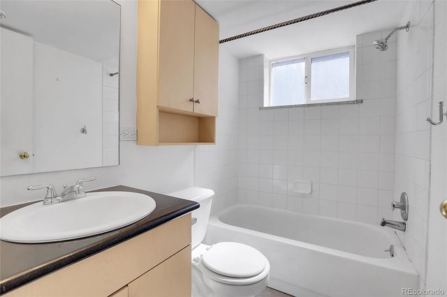 250 N Pearl Street 209, Denver, CO 80203