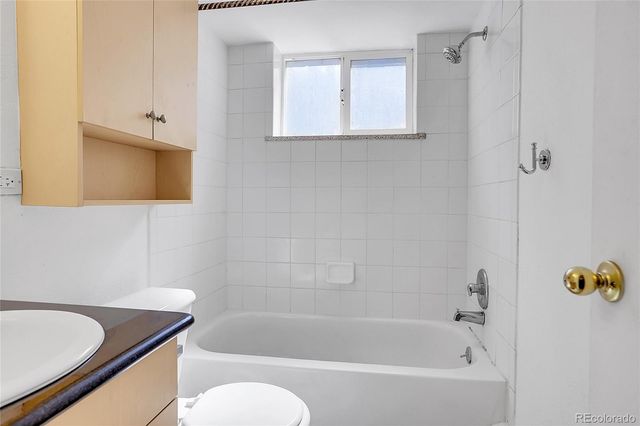 250 N Pearl Street 209, Denver, CO 80203