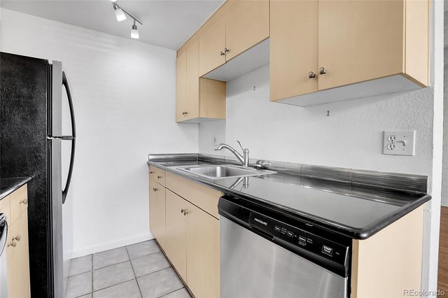 250 N Pearl Street 209, Denver, CO 80203