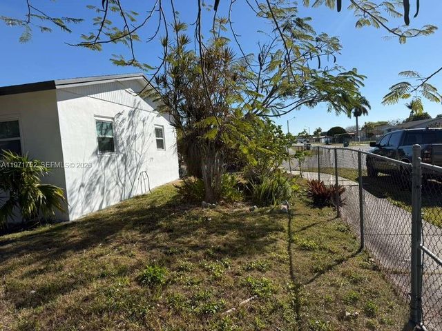 22534 SW 114th Pl, Miami, FL 33170