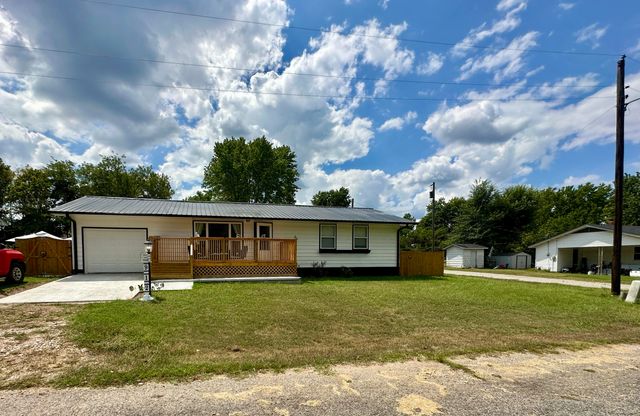 912 W Redbud Street, Jay, OK 74346