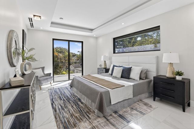 750 NE 16th Avenue, Fort Lauderdale, FL 33304