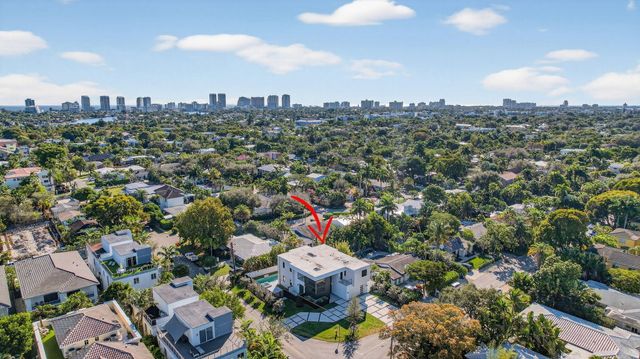 750 NE 16th Avenue, Fort Lauderdale, FL 33304